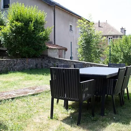 L'hortensia - Jardin - Cuisine Equipee * Mende